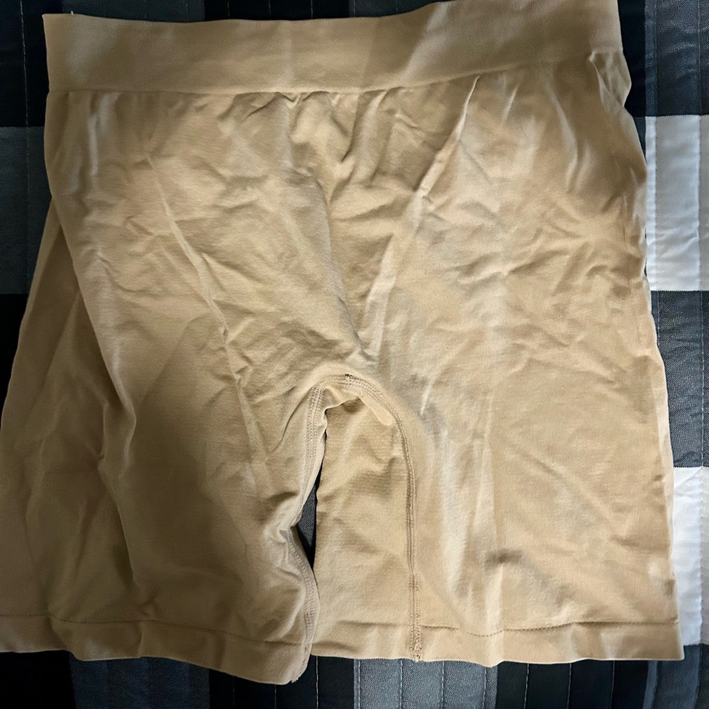 Tan Seamless Shapewear for Effortless Comfort